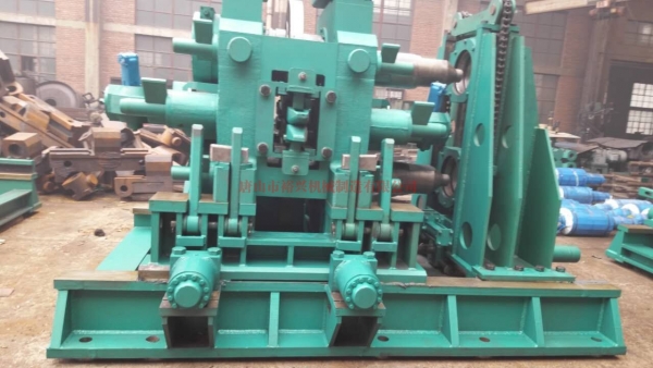 万能轧钢机制造/Universal steel rolling mill manufacturing